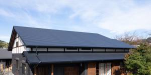 Примеры проектов частных домов, отделанных фасадными панелями Nichiha